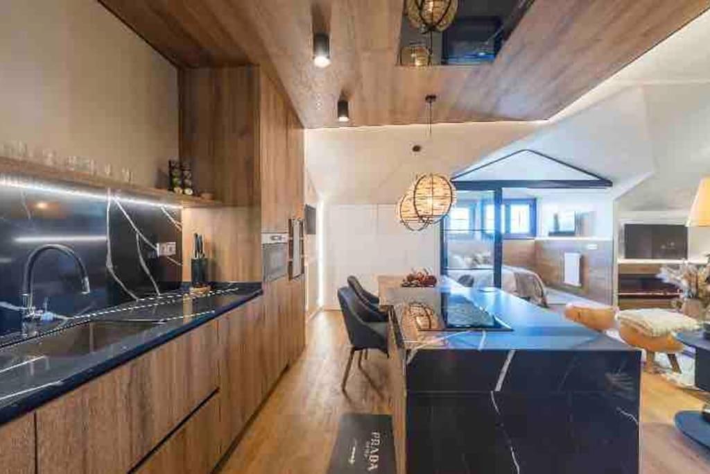 Sierra Nevada Luxury Apartment Exterior photo
